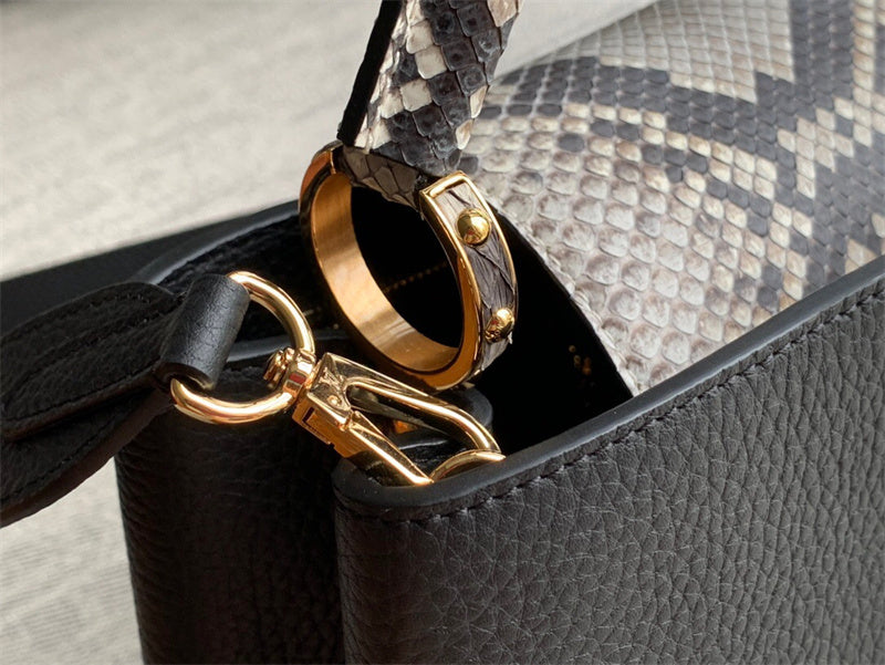  structured shopper bag detail view showing craftsmanship 8