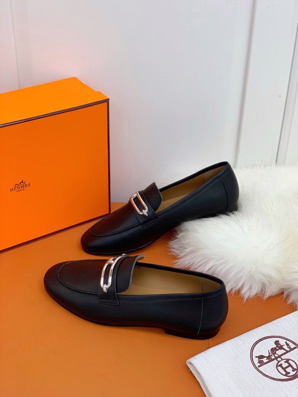 Hermès Chocolate Brown Classic Ballet Flats - Toe Detail View