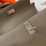Sophisticated bag women's premium everyday handbag
