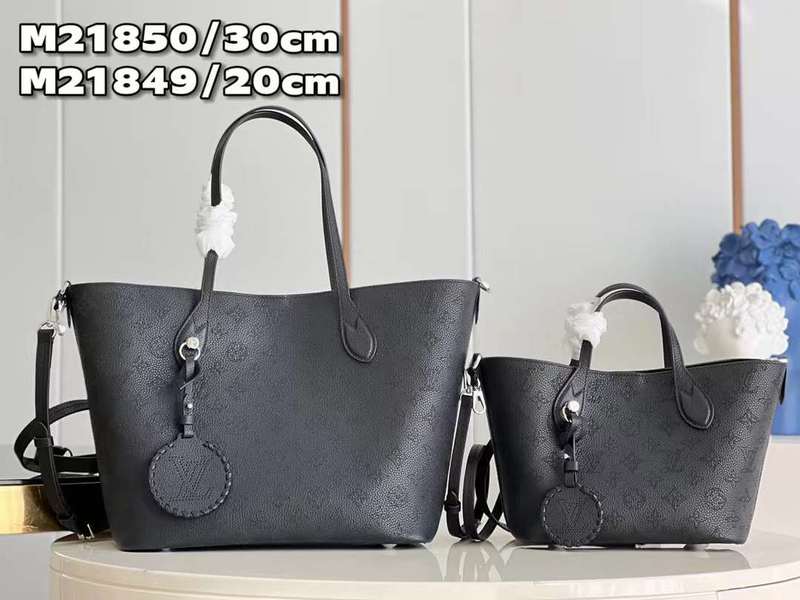 Side profile of sleek modern women's handbag – women's premium purse