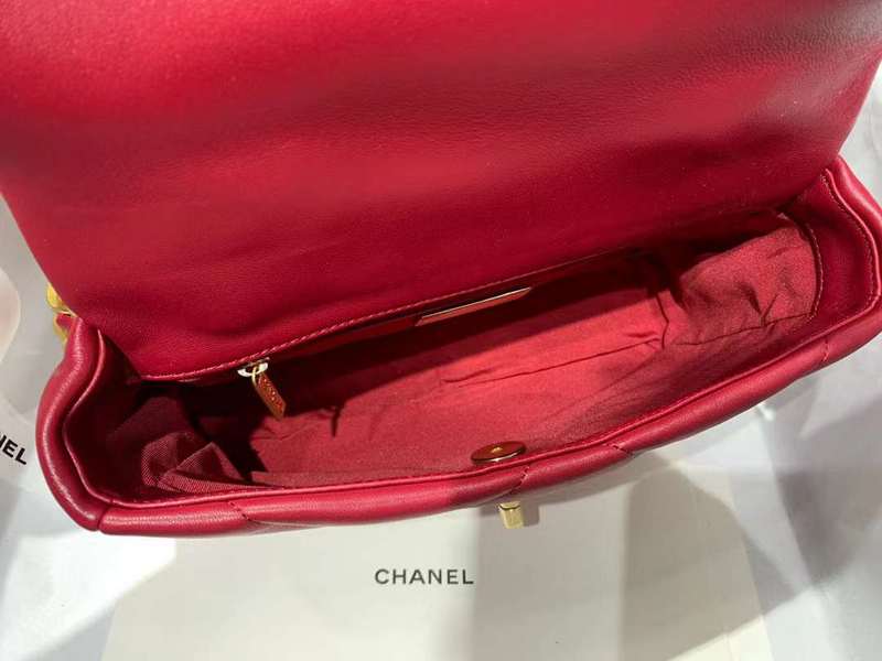 Zivas Charm Refined Structure Luxury Handbag (Versatile Style Statement) – Back View