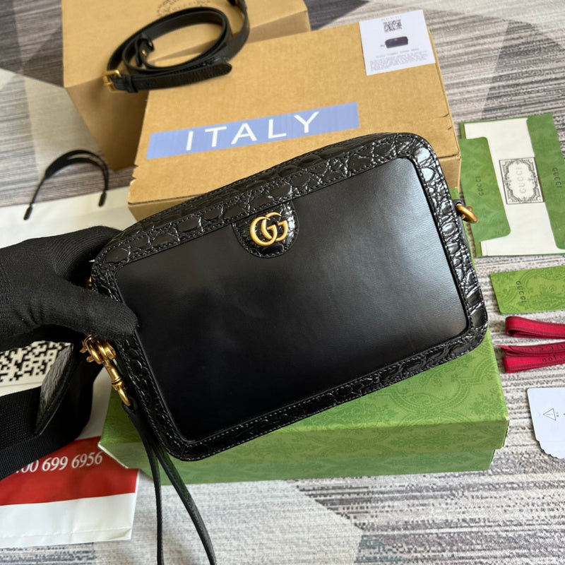 Front view of everyday-luxe classic women's handbag – women's premium purse