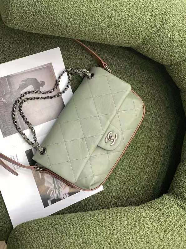  handbag, spacious everyday style, image 3