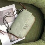  handbag, spacious everyday style, image 3