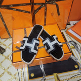 Hermes sandals Style 045 - sole and craftsmanship detail