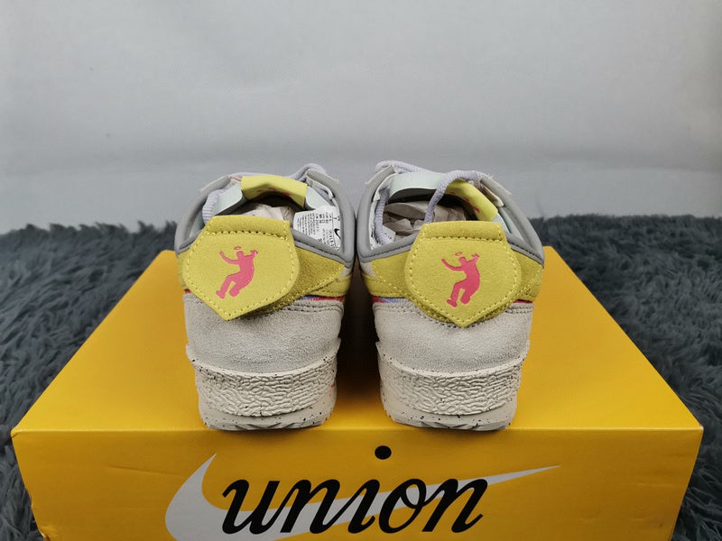 Nike crisp white luxury sneakers view 6 heritage-inspired look