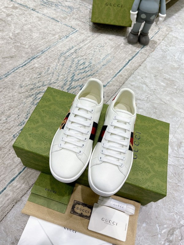 Gucci fresh white-and-black luxury sneakers view 8 breathable knit upper