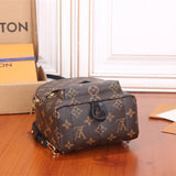  Sophisticated tote bag carried on shoulder 22