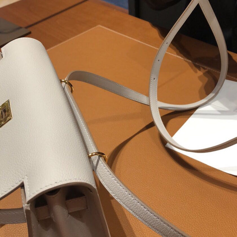 Curated bag women's premium everyday handbag