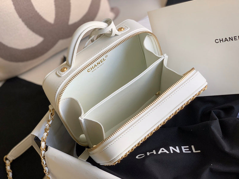  compact purse view 2