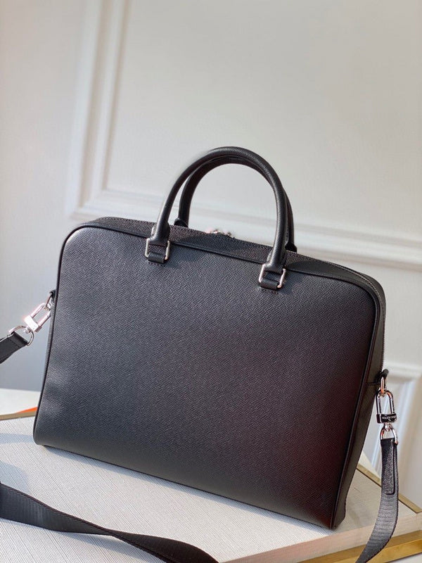 Close-up detail of premium statement women's handbag – women's everyday handbag