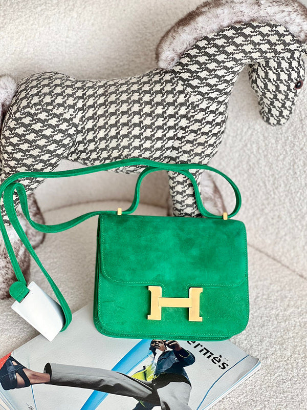 Side view of graceful structured handbag