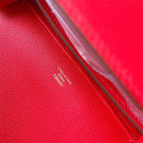  Essential tote bag carried on shoulder 10