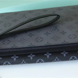  Elegant top-handle bag front view 7