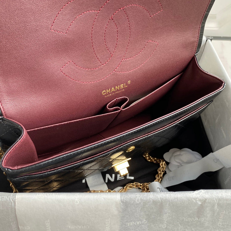  women's handbag, versatile design, view 4