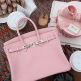  modern tote bag styled with outfit