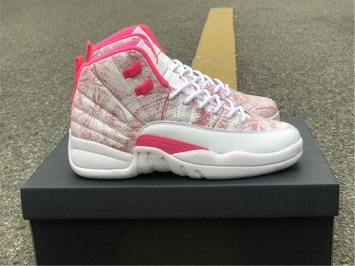 Nike Men's & Women's Premium Casual Sneakers — Style 148 angle view