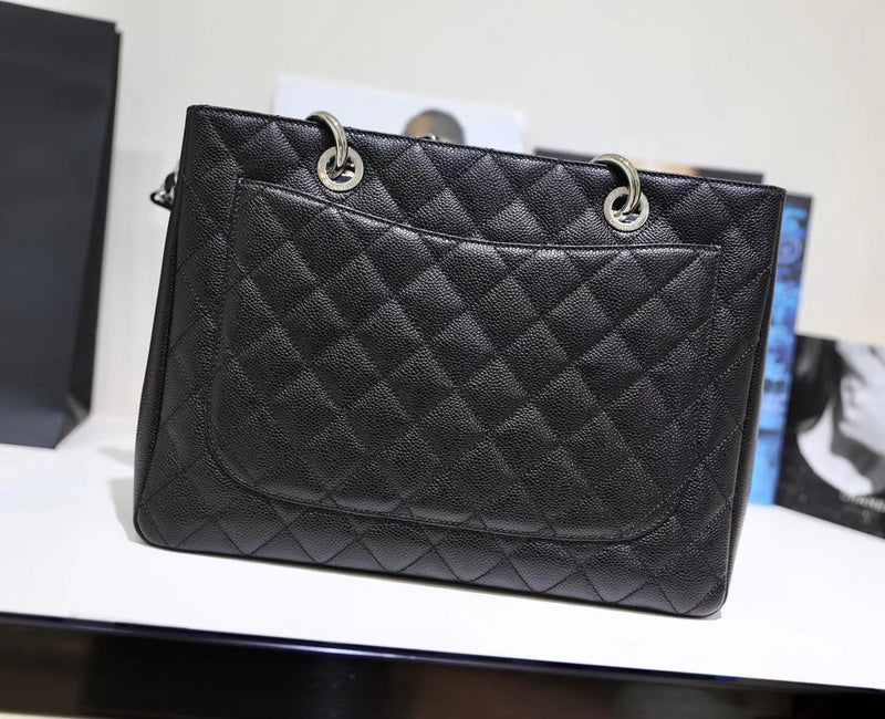  women's handbag, spacious design, view 10