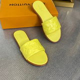 Louis Vuitton shoes Style 314 - top view showing design