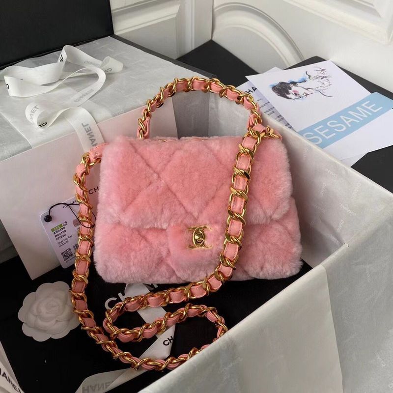 Zivas Charm Understated Luxury Designer Handbag (Statement-Ready Design) – Front View