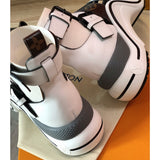 Louis Vuitton shoes Style 287 - back heel detail