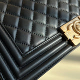  women's handbag, mid design, view 4