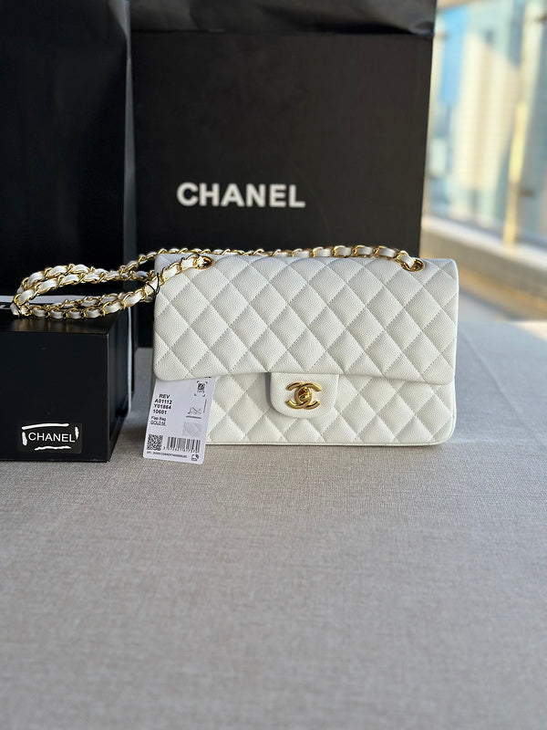  mid purse view 1