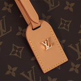  Effortless crossbody bag front view 7