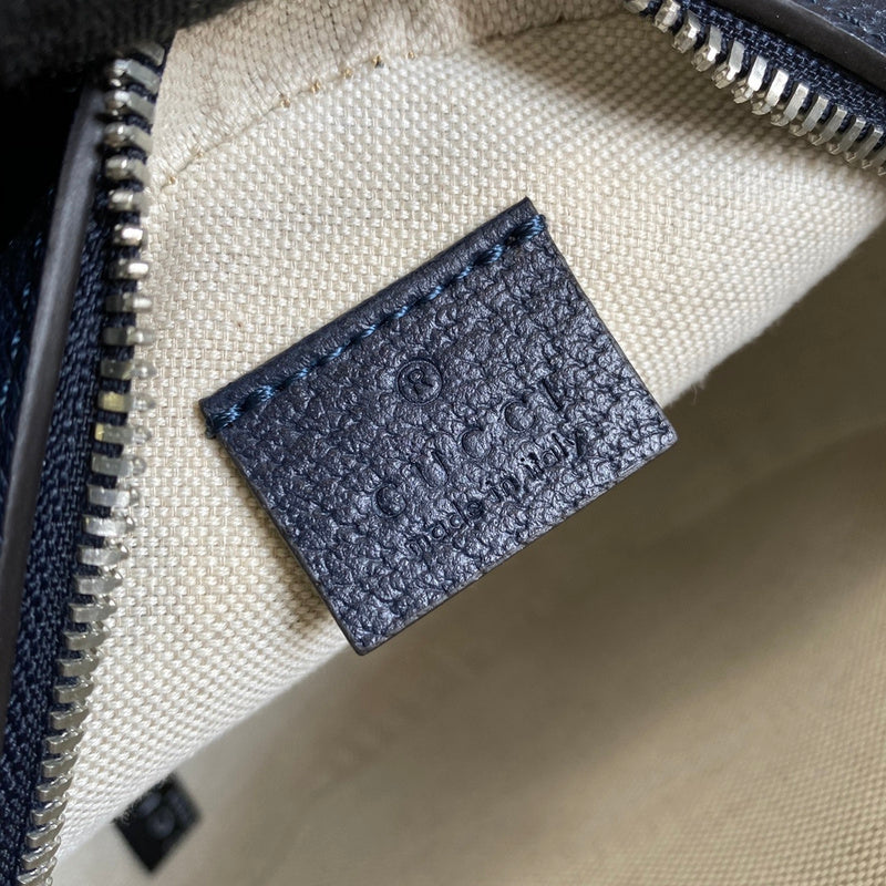 Side profile of sleek modern women's handbag – women's everyday handbag