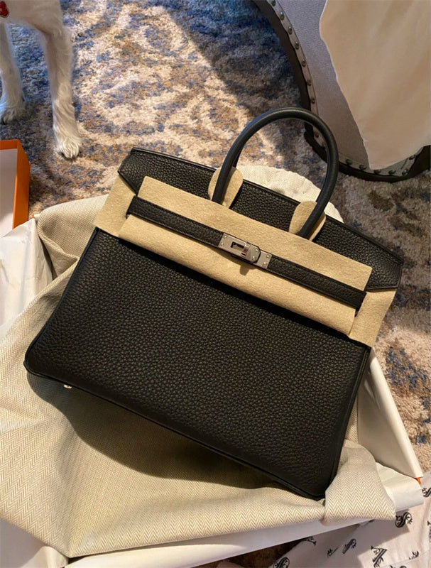  structured shoulder bag detail view showing craftsmanship 8
