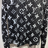 Full styled look of Louis Vuitton cotton t-shirt with tailored silhouette