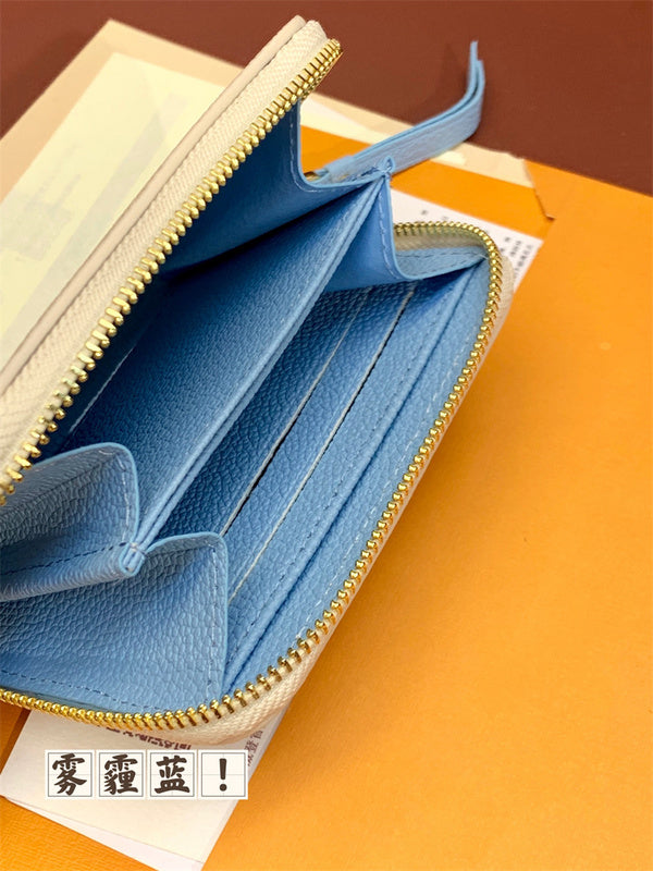  Versatile top-handle bag front view 7