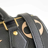  Versatile handbag front view 7