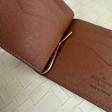  sophisticated handbag detail view showing craftsmanship 26