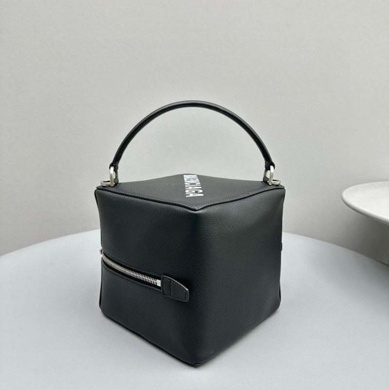 Zivas Charm Understated Luxury Statement Handbag (Statement-Ready Design) – Lifestyle Shot