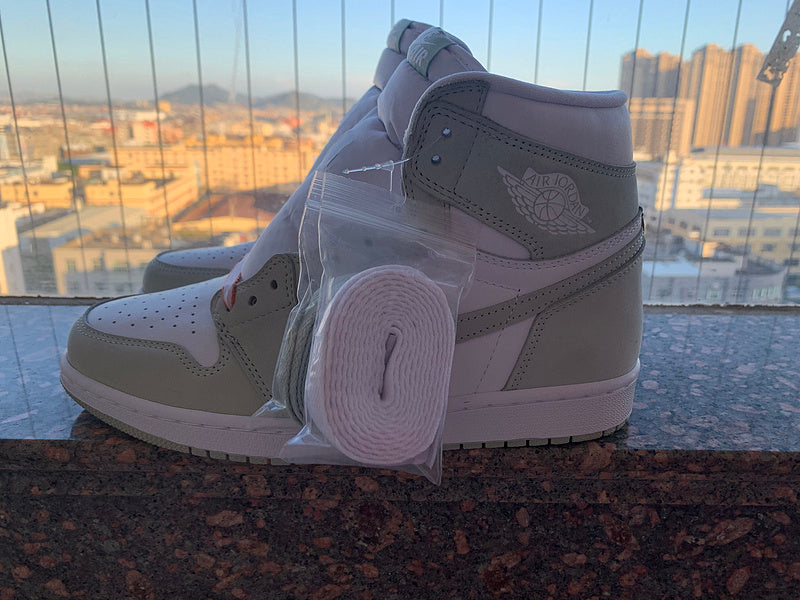 Nike Men's & Women's Luxury Lifestyle Trainers — Style 171 back view