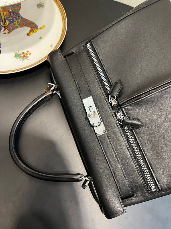 Minimalist handbag styled for everyday wear