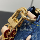  Statement everyday bag front view 19