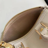  structured bag interior and compartment view 9