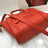 Handle and strap detail of classic chic women's handbag – women's statement bag