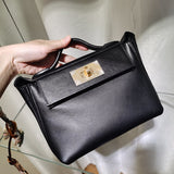  shopper bag interior and compartment view 27