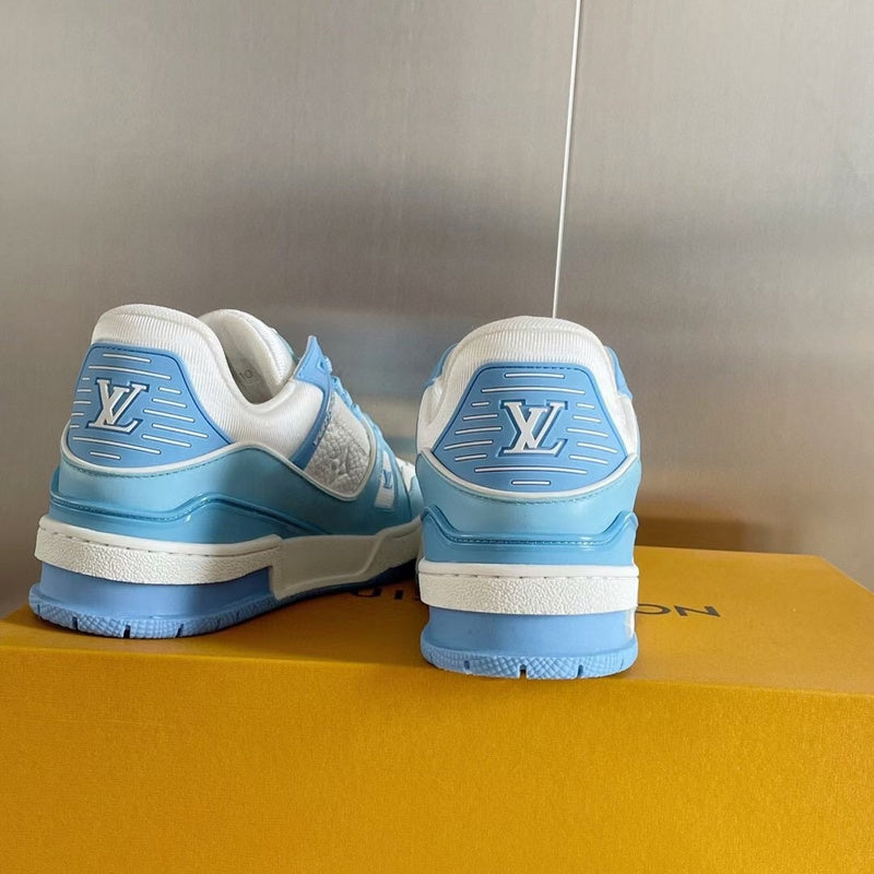 Louis Vuitton shoes Style 379 - logo and branding close-up