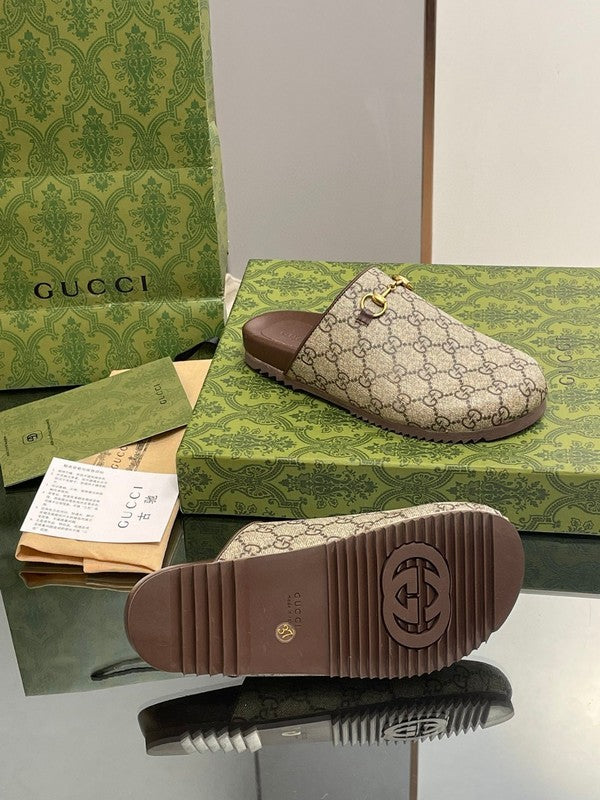 Side profile of Gucci two-tone sneakers breathable knit upper