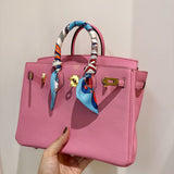 Streamlined bag women's premium everyday handbag