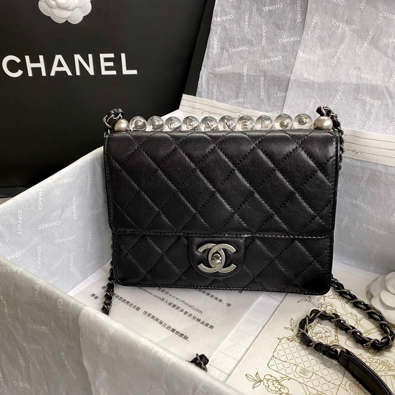  women's handbag, versatile design, view 3