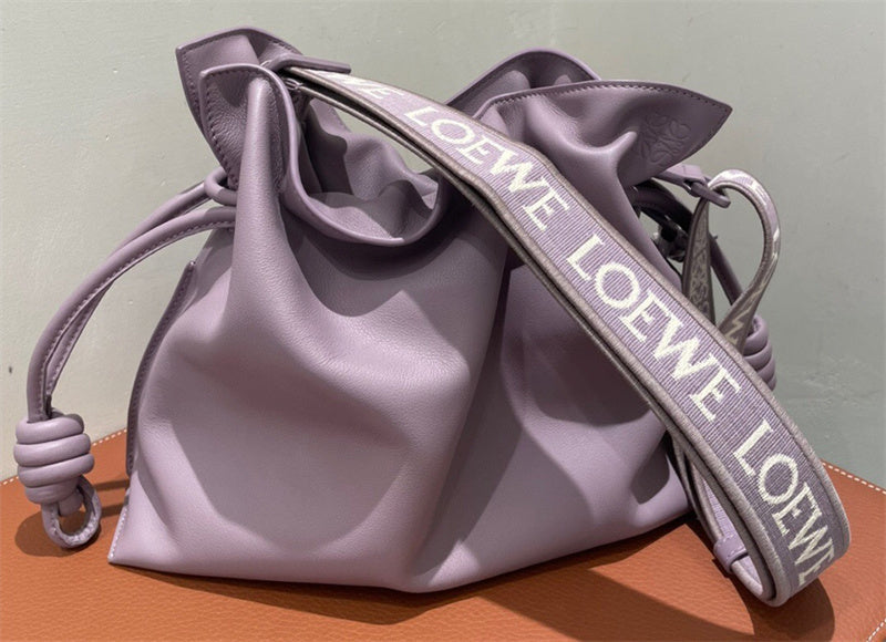 Ziva's Charm handbag – interior view (30cm*24.5cm*10.5cm)