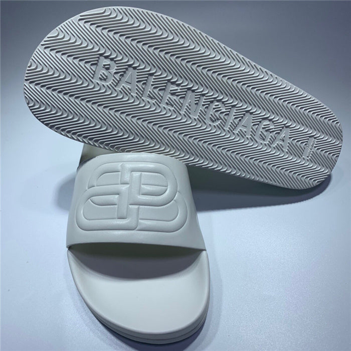 Balenciaga Tan Flat Thong Sandals - Heel Detail View