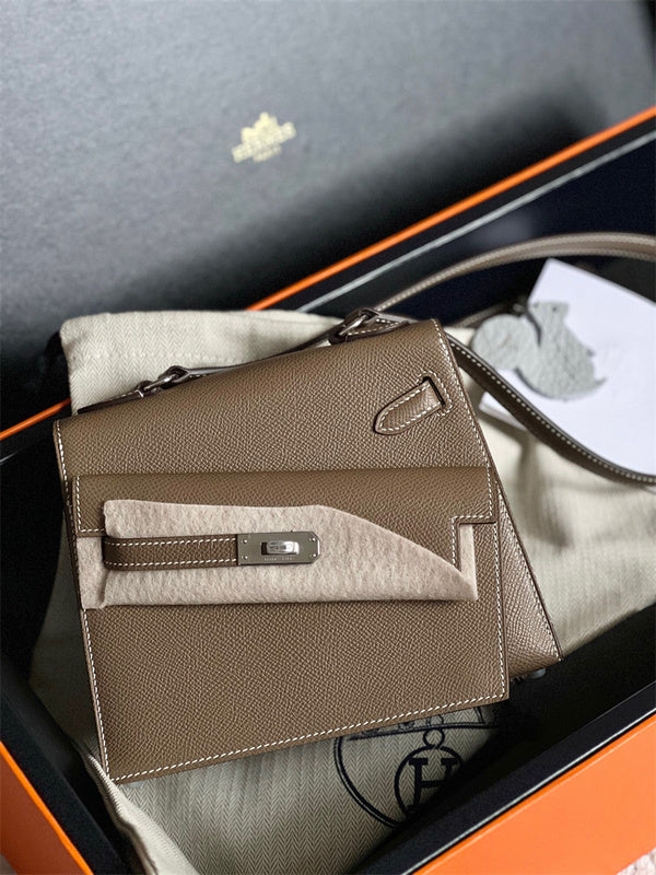  Statement top-handle bag front view 13