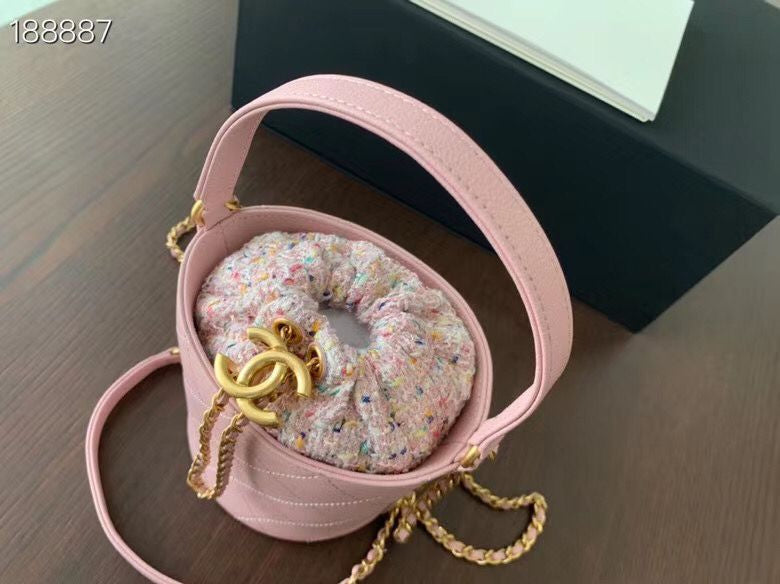  women's handbag, compact design, view 5