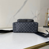 Side profile of premium modern women's handbag – women's designer-style accessory